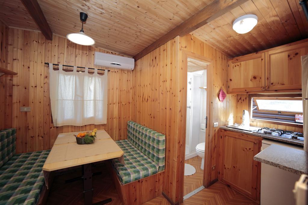 סן ברתולומיאו אל מארה Il Frantoio Camping חדר תמונה